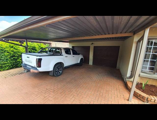 3 BEDROOM HOUSE FOR SALE IN HESTEAPARK